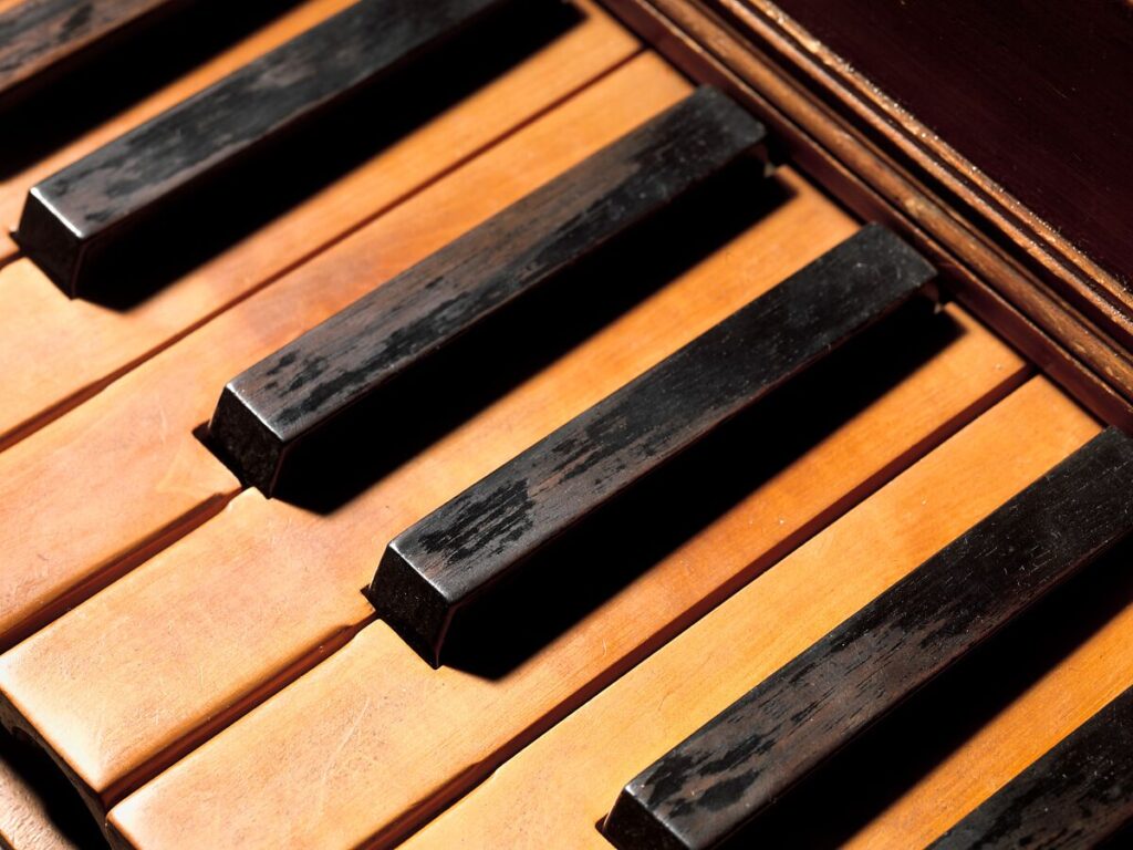 Bartolomeo Cristofori 1720 Italian Grand Piano, Metropolitan Museum of Art