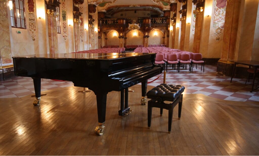 Concert Piano
